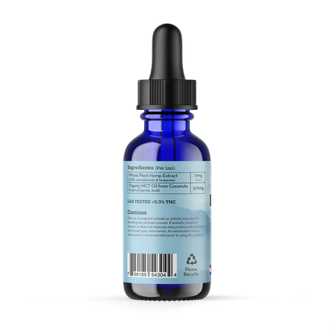 A bottle of Earth Buddy's 1000mg CBD Oil for Dogs and Cats.