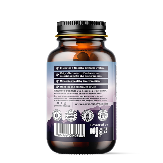  A bottle of Earth Buddy Maxx Life Glutathione for dogs and cats.
